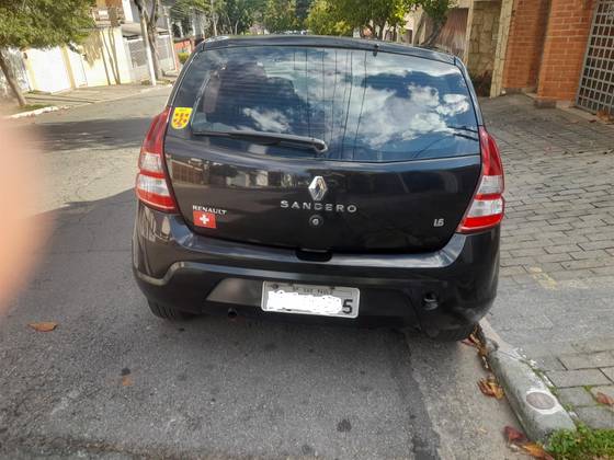 RENAULT SANDERO 1.6 EXPRESSION 8V FLEX 4P MANUAL RENAULT SANDERO 1.6 EXPRESSION 8V FLEX 4P MANUAL